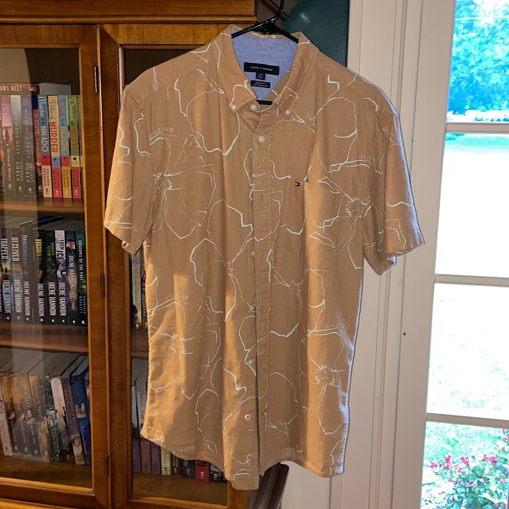Tommy Hilfiger Short Sleeve Casual Shirt Tan Sz Large